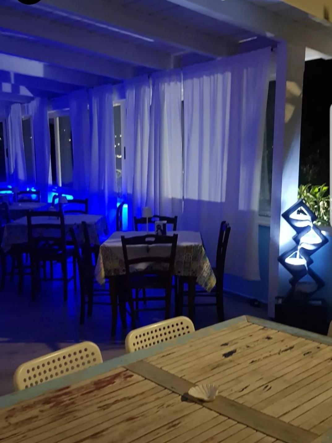 Casa Vacanze Leonardo Пескічі Екстер'єр фото